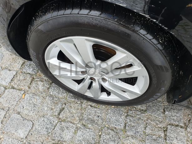 Peugeot 308 · Ano 2014