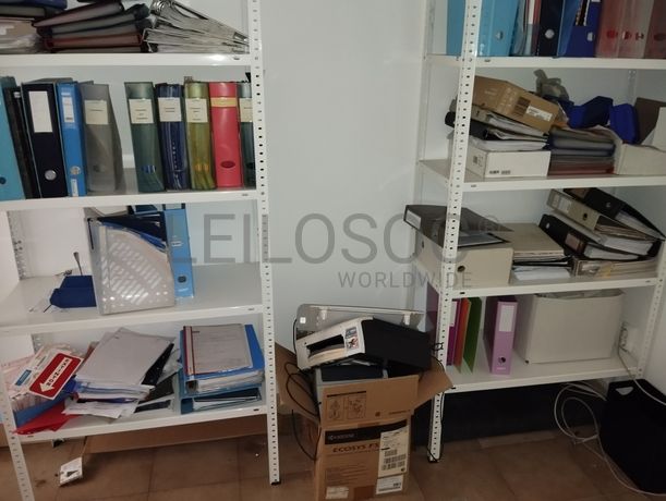 Equipamentos de Escritório · Diversos