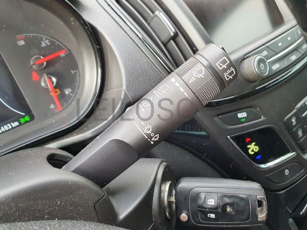 Opel Insígnia Sports Tourer SW · Ano 2014