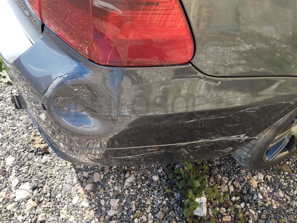 BMW 318D · Ano 2008