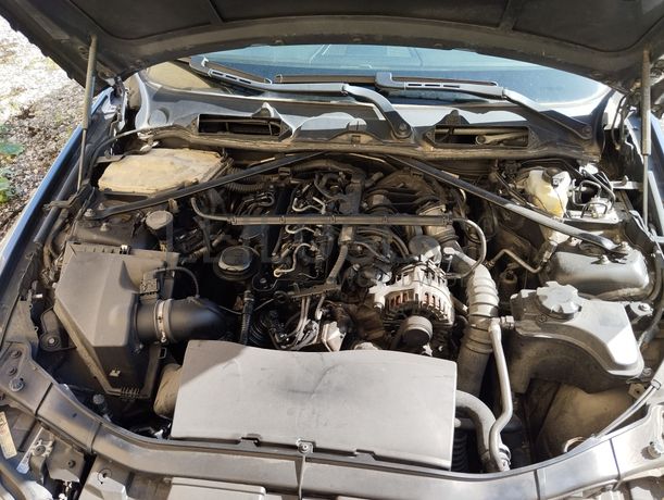 BMW 318D · Ano 2008