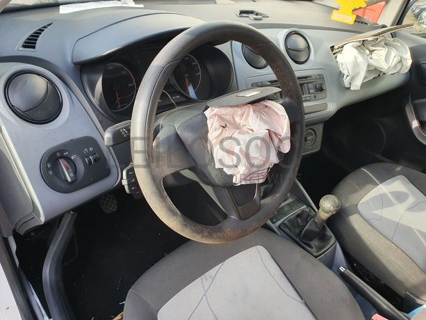 Seat Ibiza · Ano 2013