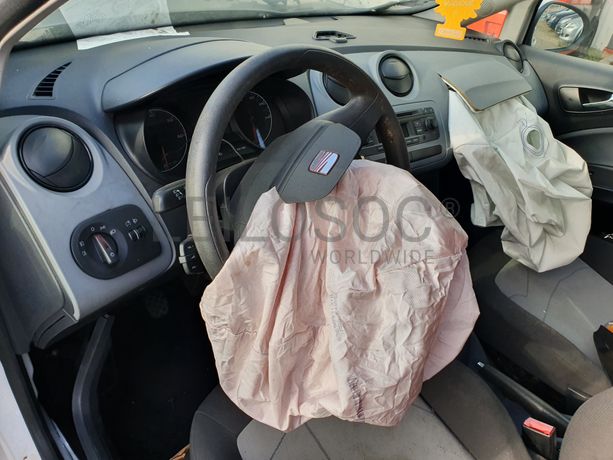 Seat Ibiza · Ano 2013