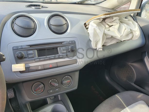 Seat Ibiza · Ano 2013