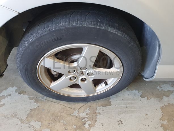 Peugeot 407 · Ano 2005