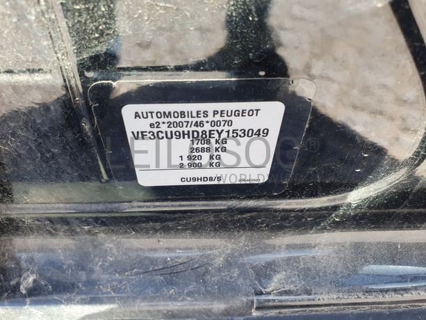 Peugeot 2008 · Ano 2015