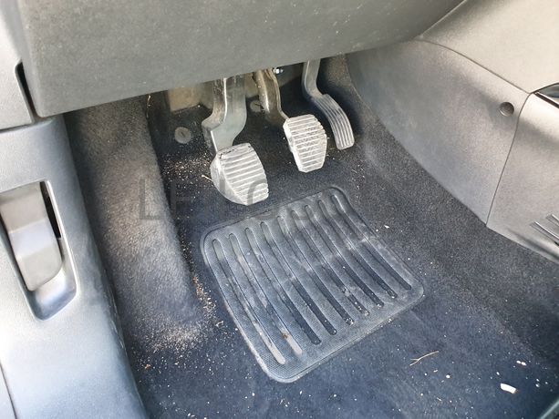 Peugeot 2008 · Ano 2015