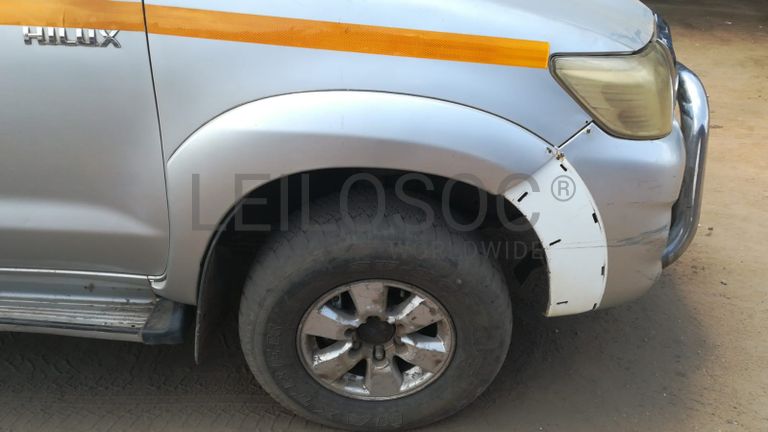 Toyota Hilux · Ano 2013