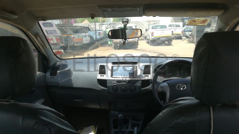 Toyota Hilux · Ano 2013