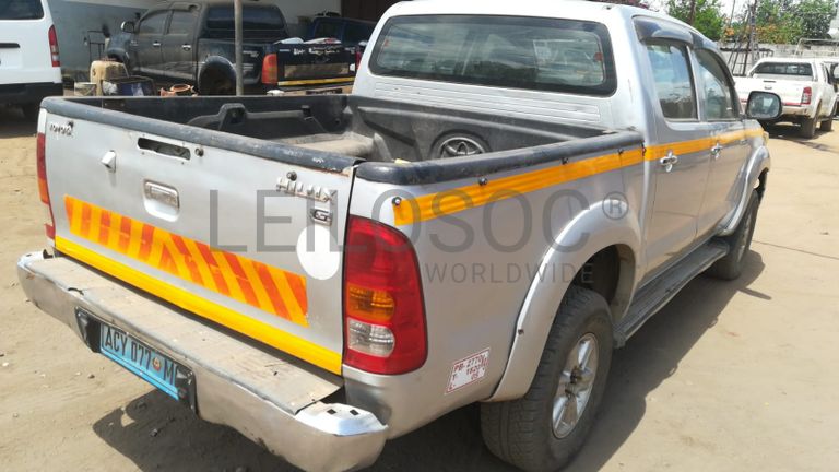 Toyota Hilux · Ano 2013