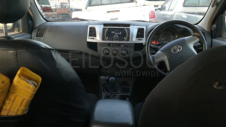 Toyota Hilux · Ano 2013