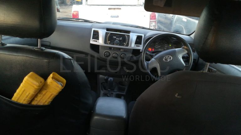 Toyota Hilux · Ano 2013