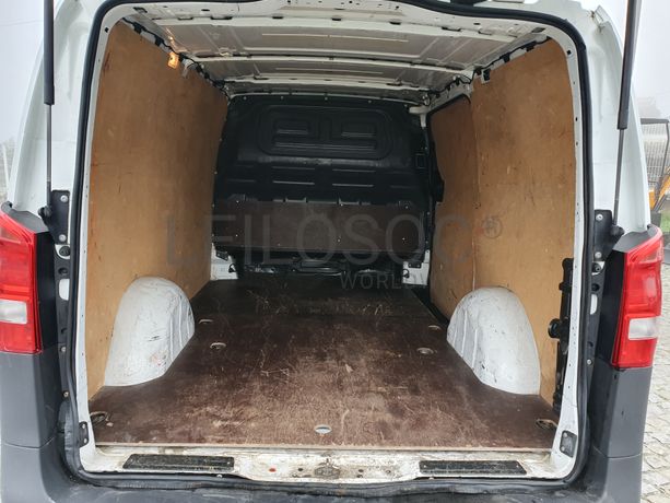 Mercedes-Benz Vito · Ano 2016