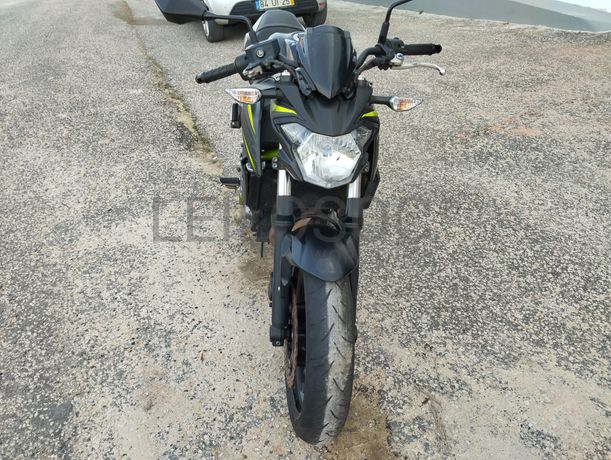 Kawasaki Z650 · Ano 2017