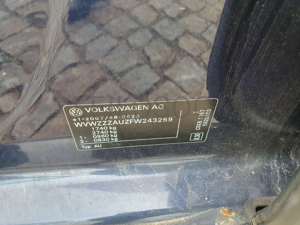 Volkswagen Golf · Ano 2015