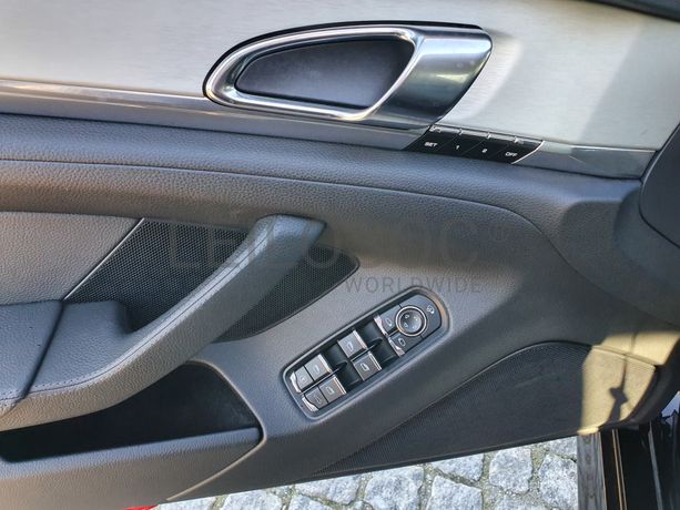 Porsche Panamera S Hybrid · Ano 2012