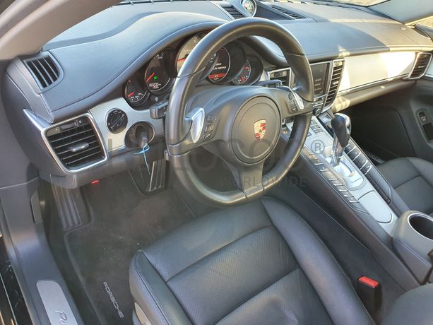 Porsche Panamera S Hybrid · Ano 2012
