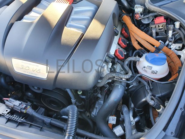 Porsche Panamera S Hybrid · Ano 2012