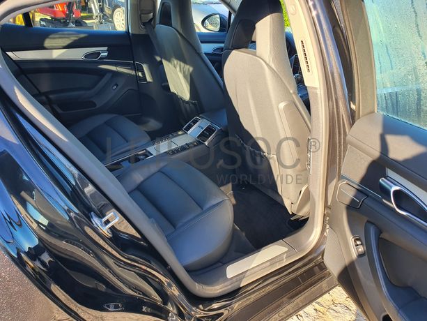 Porsche Panamera S Hybrid · Ano 2012