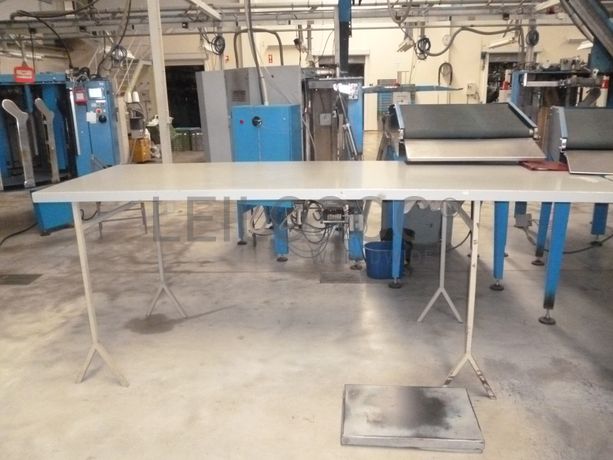 Lotes 12 a 43 - Máquinas Têxteis e Equipamentos