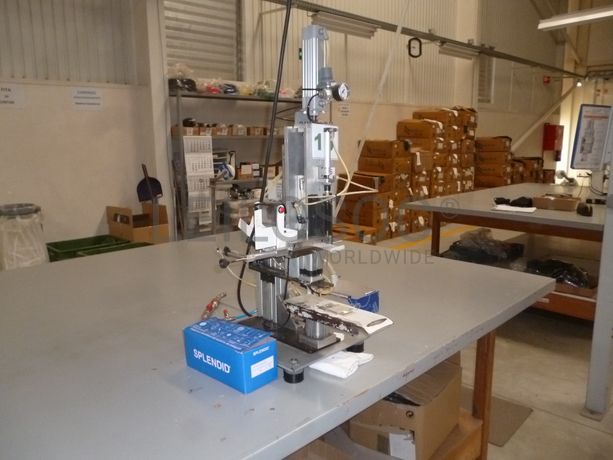 Lotes 12 a 43 - Máquinas Têxteis e Equipamentos