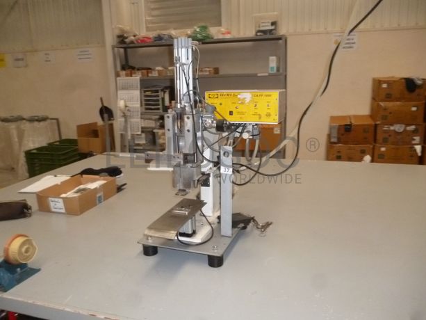 Lotes 12 a 43 - Máquinas Têxteis e Equipamentos