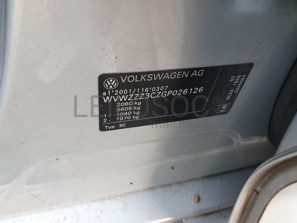 Volkswagen Passat · Ano 2016