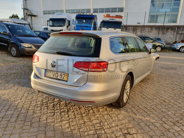 Volkswagen Passat · Ano 2016