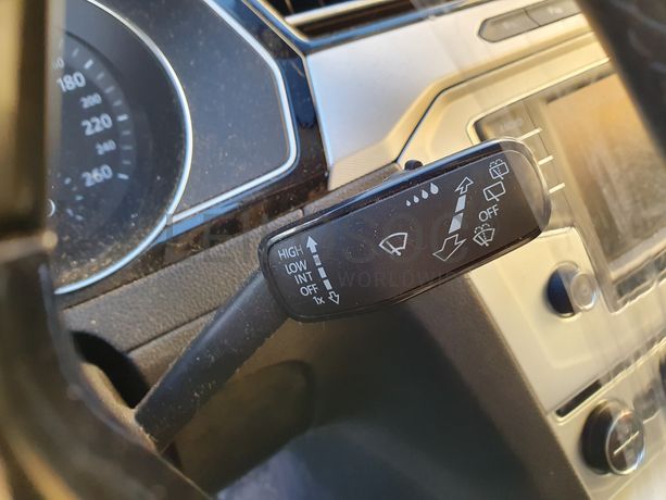 Volkswagen Passat · Ano 2016