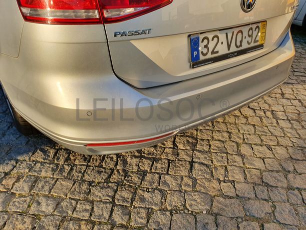 Volkswagen Passat · Ano 2016