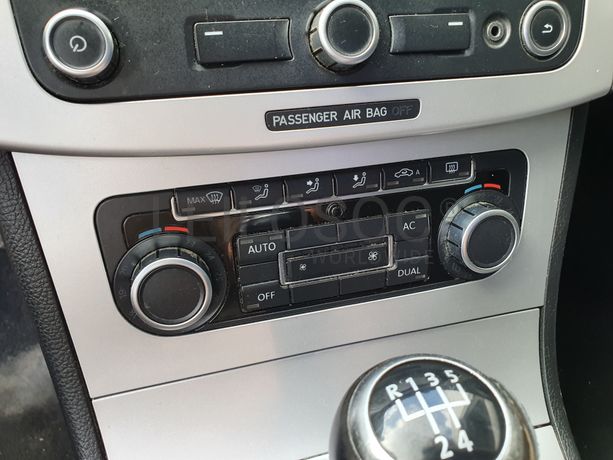 Volkswagen Passat · Ano 2011