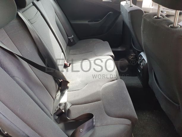 Volkswagen Passat · Ano 2011