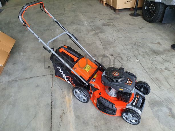 MÁQUINA CORTAR RELVA