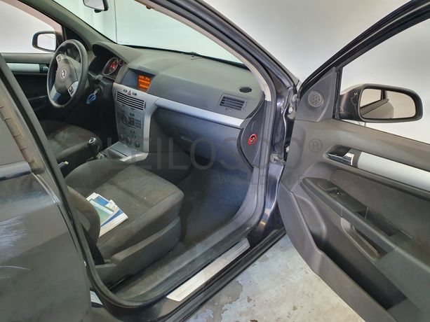 Opel Astra 1.7 CDTI · Ano 2008