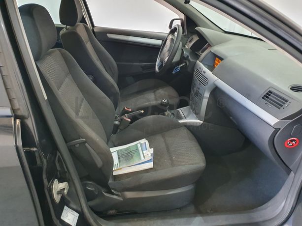 Opel Astra 1.7 CDTI · Ano 2008