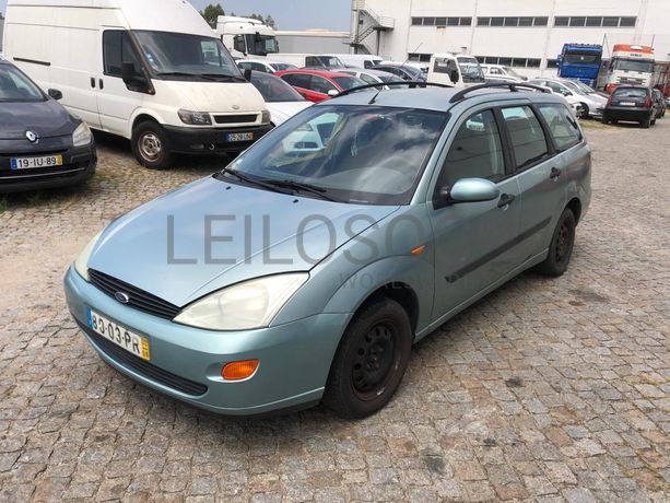 Ford Focus · Ano 2000