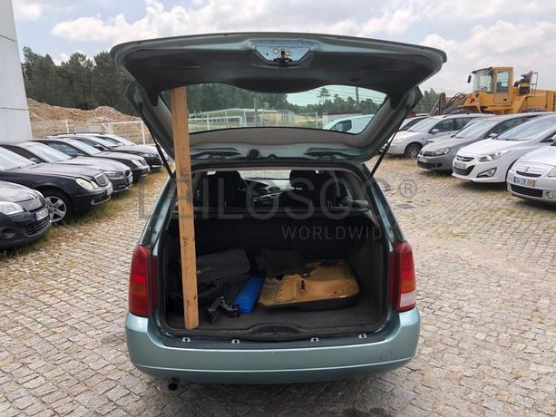 Ford Focus · Ano 2000