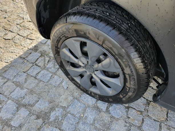 Citroën C4 Cactus · Ano 2015