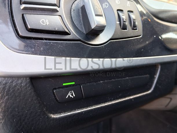 BMW 520D · Ano 2011