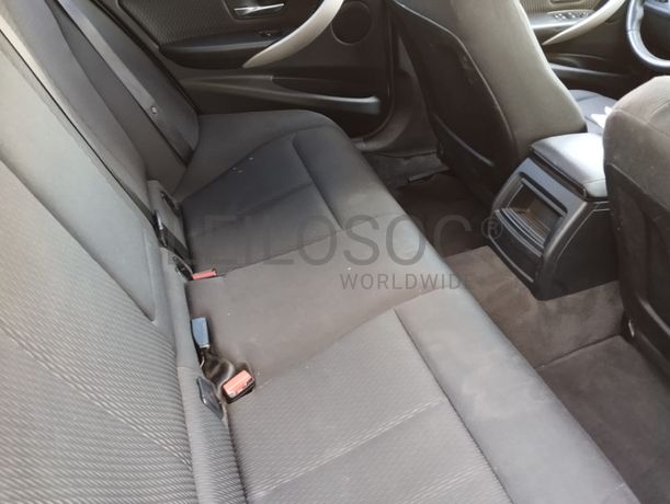 BMW 320D · Ano 2015