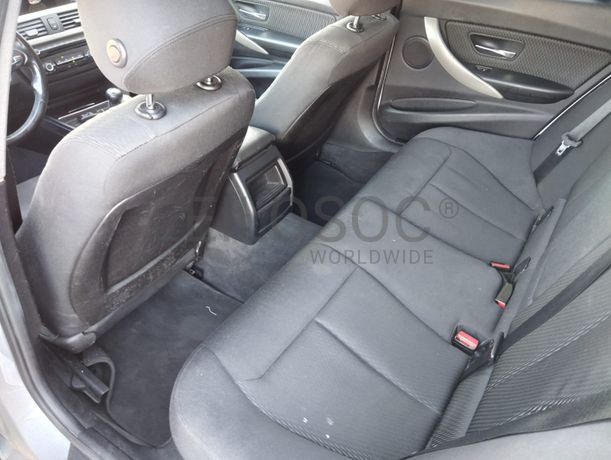 BMW 320D · Ano 2015