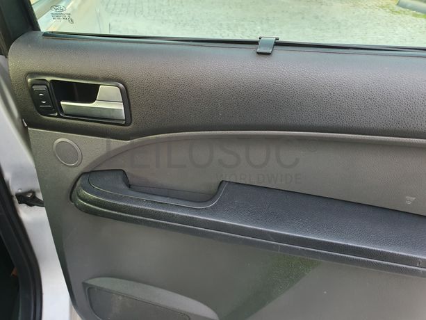 Ford Focus C-max · Ano 2006