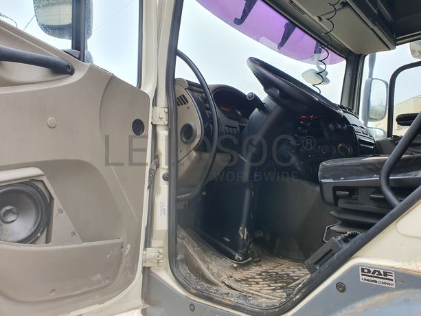 Porta Máquinas DAF CF 85.460 · Ano 2011