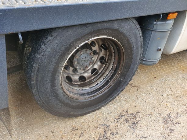 Porta Máquinas DAF CF 85.460 · Ano 2011