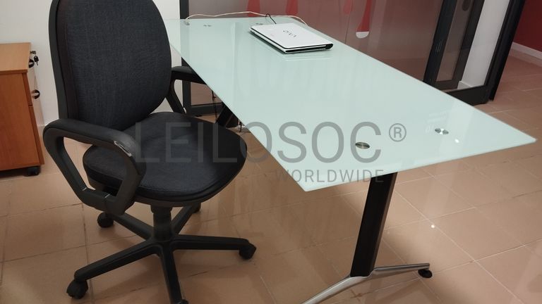 Mobiliário Escritório · Material Informático