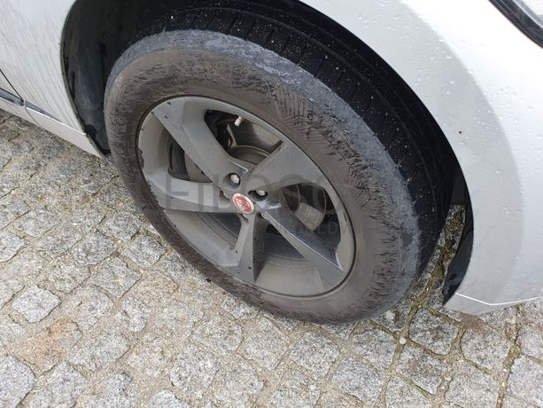 Jaguar F-Pace · Ano 2017