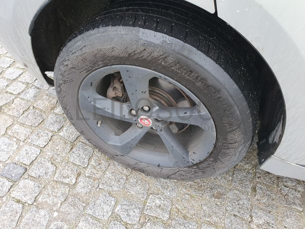 Jaguar F-Pace · Ano 2017