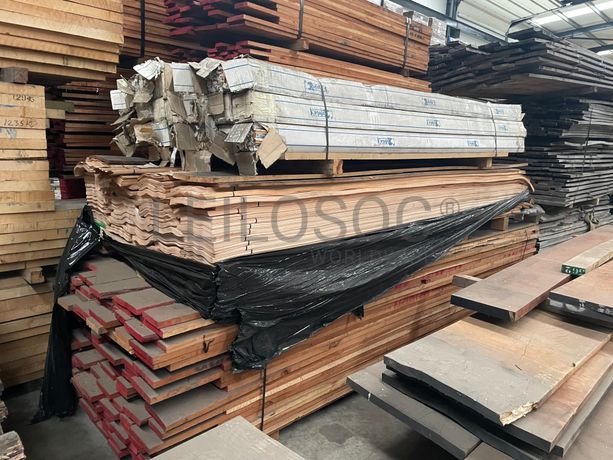 Madeira · Folha · Rodapés