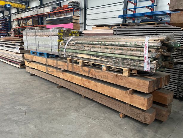 Vigas Madeira · Rodapés