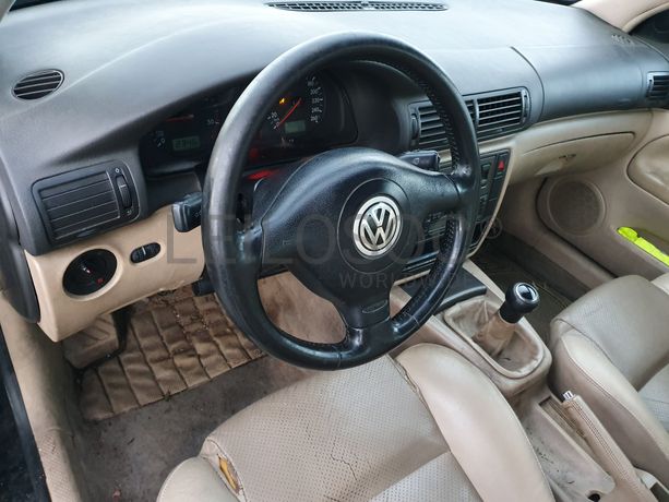 Volkswagen Passat · Ano 1999